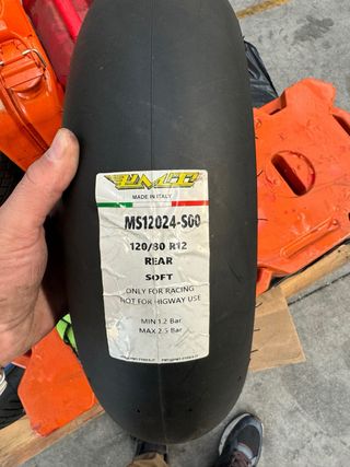 Llanta y rueda Tm85 a estrenar