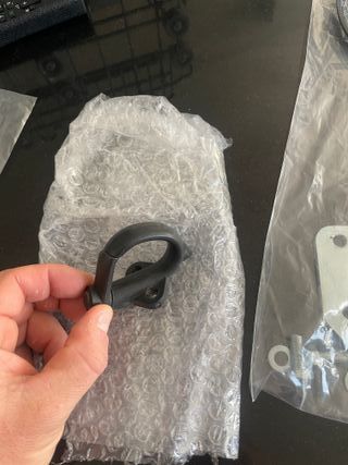 Gancho bajo asiento Vespa