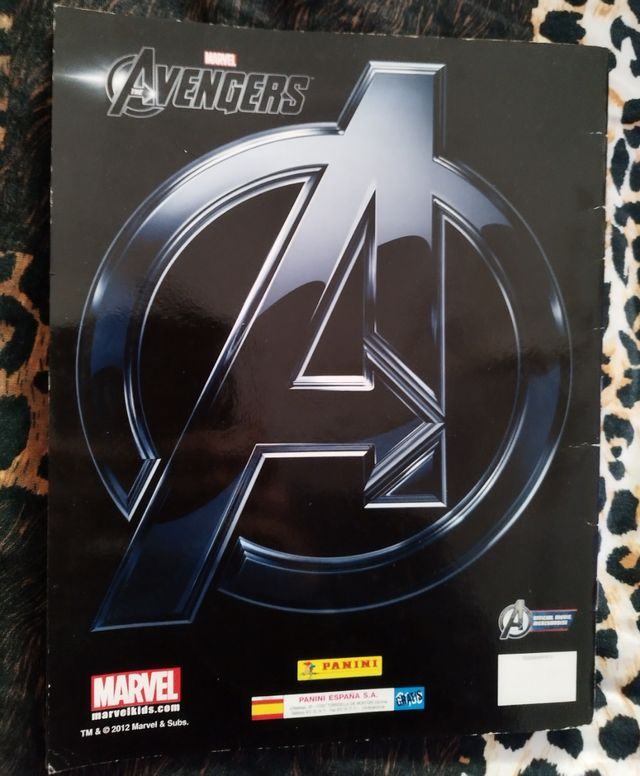 Álbum cromos Avengers _ Marvel Panini