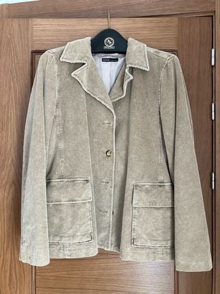 Chaqueta de pana de Massimo Dutti