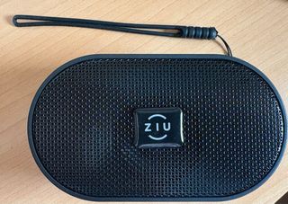 Altavoz Bluetooth 5.0 con soporte para móvil