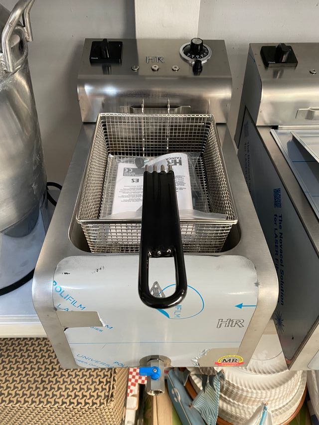 Freidora 10l trifásica HR