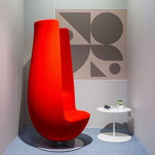 SILLON TULIP WANDERS SEMINUEVO