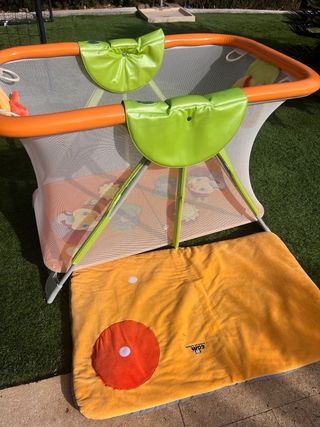Parque infantil plegable en perfecto estado