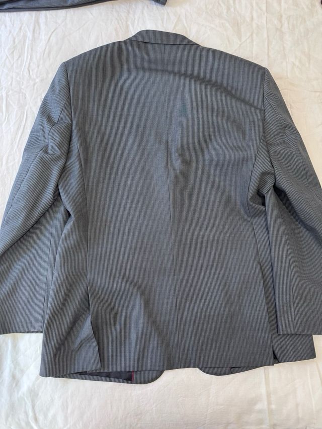 Traje Lana Raya diplomàtica