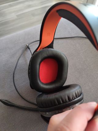 Tritton Ark 100