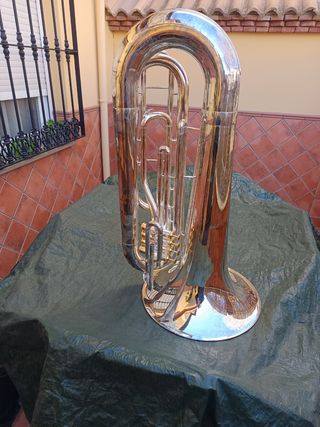Tuba 