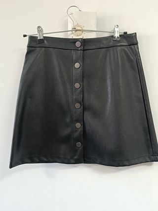 PIÈCES : Falda negra imitación cuero