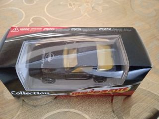 Coche colección majorette a escala