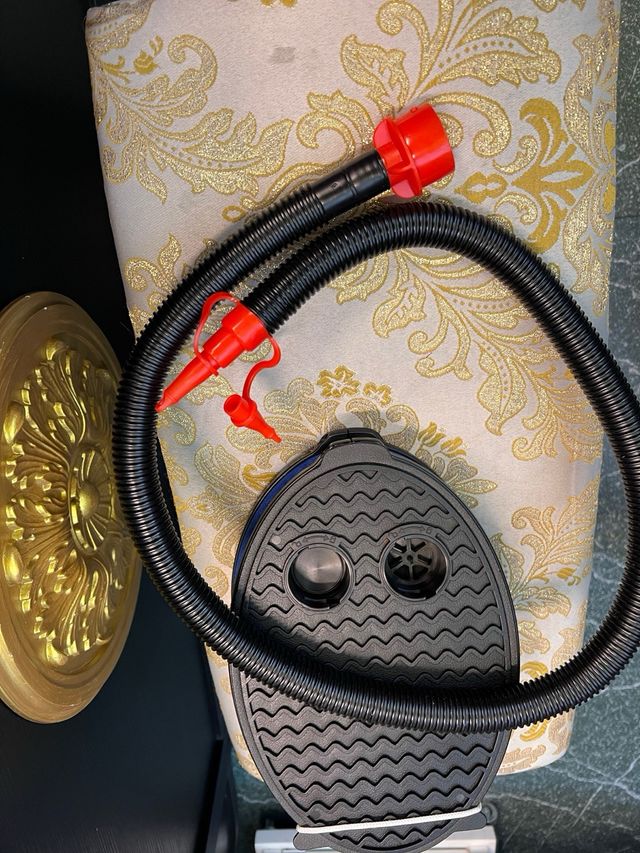 Intex Bomba de pie con 3 boquillas 28 cm