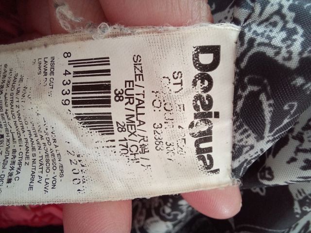 Abrigo Desigual mujer rojo