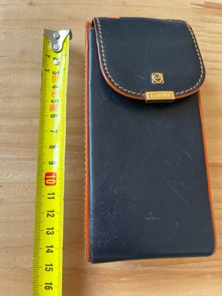 Funda vintage piel Loewe