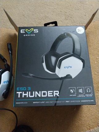 Cascos gamer Thunder