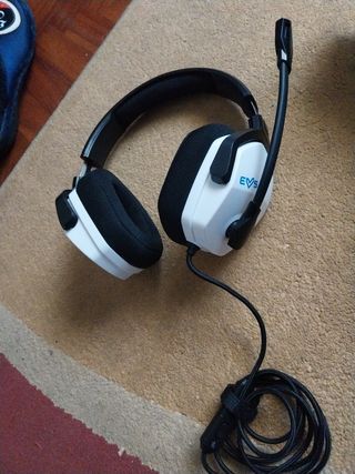Cascos gamer Thunder