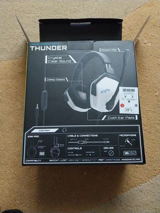 Cascos gamer Thunder