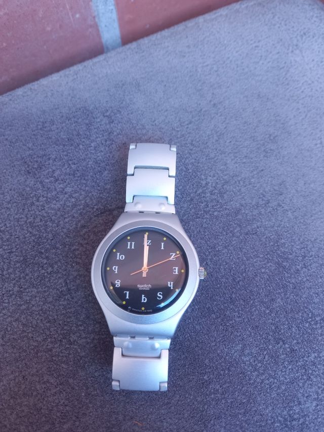 Reloj swatch alphabet