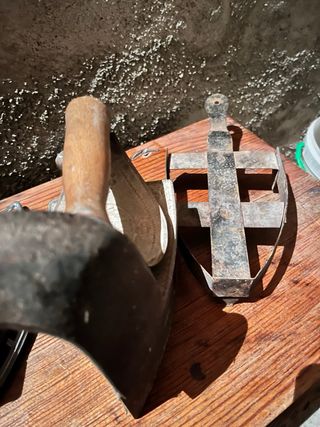 Plancha de carbon antigua