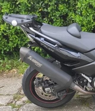 Tapa colin Tmax 530 2014 con agujeros