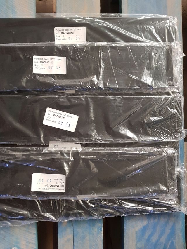 Coperchio anteriore del rack 2U da 19"