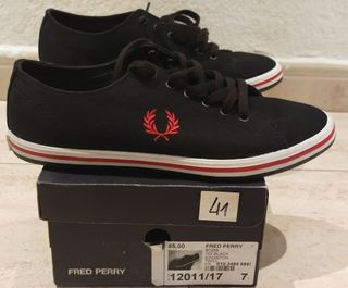 Fred Perry Kingston Twill (negres, T41)
