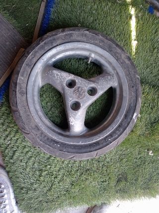Rueda trasera speedfight 