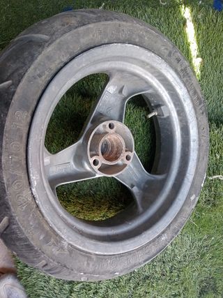 Rueda trasera speedfight 