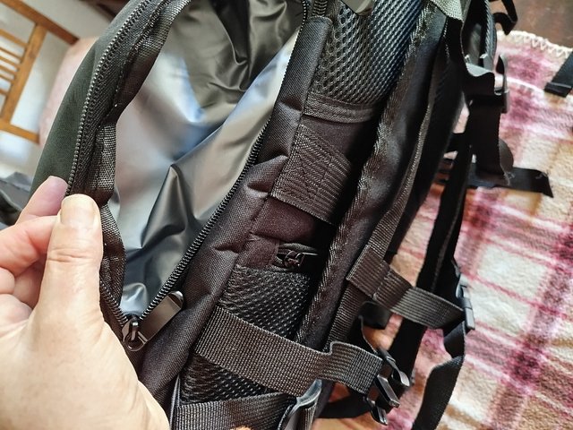 Mochila viaje cabina USB portatil calzado 45x30
