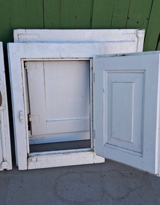 N° 4 finestre in legno