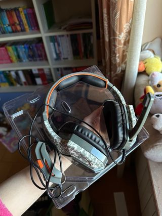 Two Dots Tornado cuffie da gaming