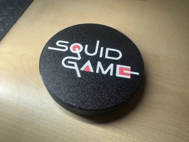 Pack Premium Squid Game: Piedra Voladora + Gonggi