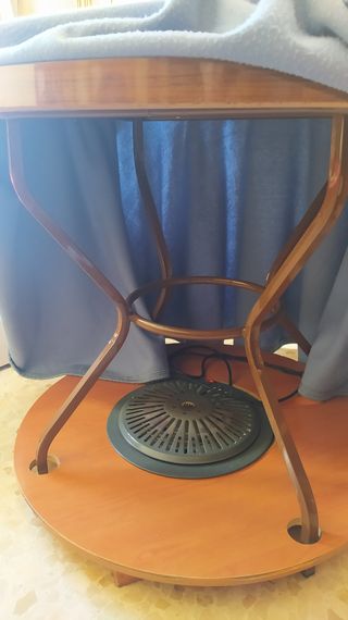 Mesa  y 4 sillas