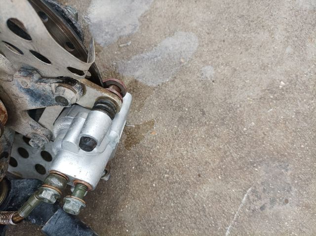 Pinza freno delantera quad atv Goes 520 max