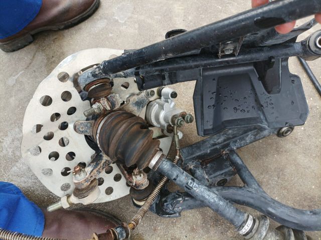 Trapecio superior e inferior quad atv Goes 520 max