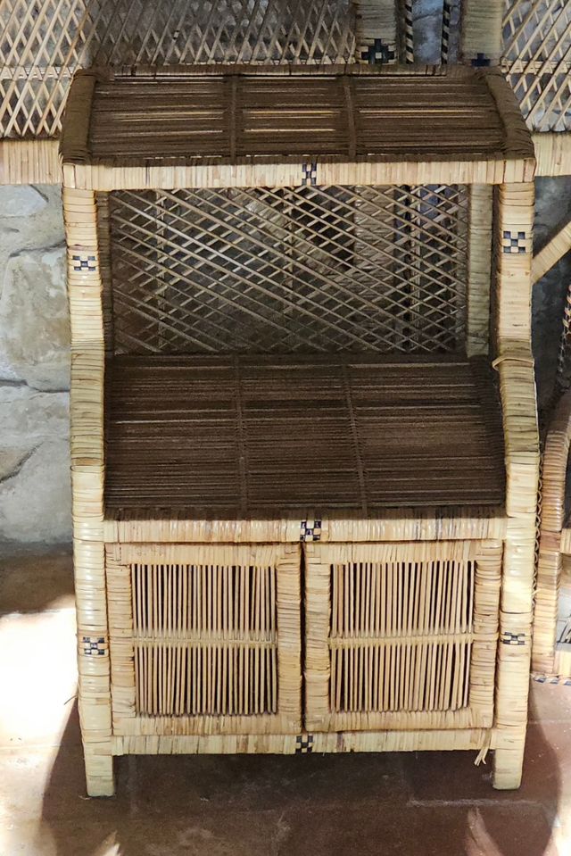 Camera da letto vintage in rattan