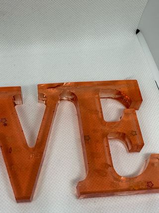 Scritta Love in resina handmade