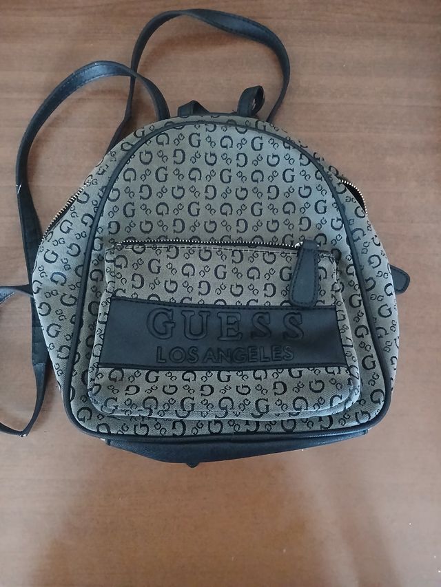 Borsa  guess 