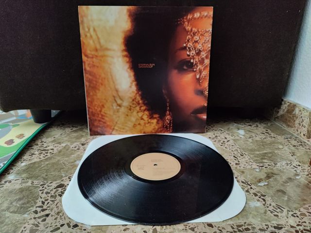 Vinilo Eternal Sun featuring Nedelka