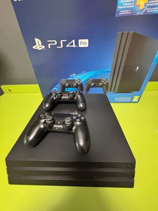 Play Station 4 Pro 1TB y mandos