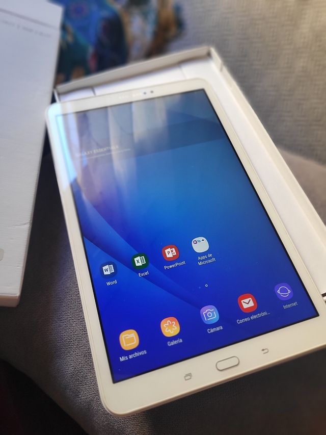 SAMSUNG TAB A6
