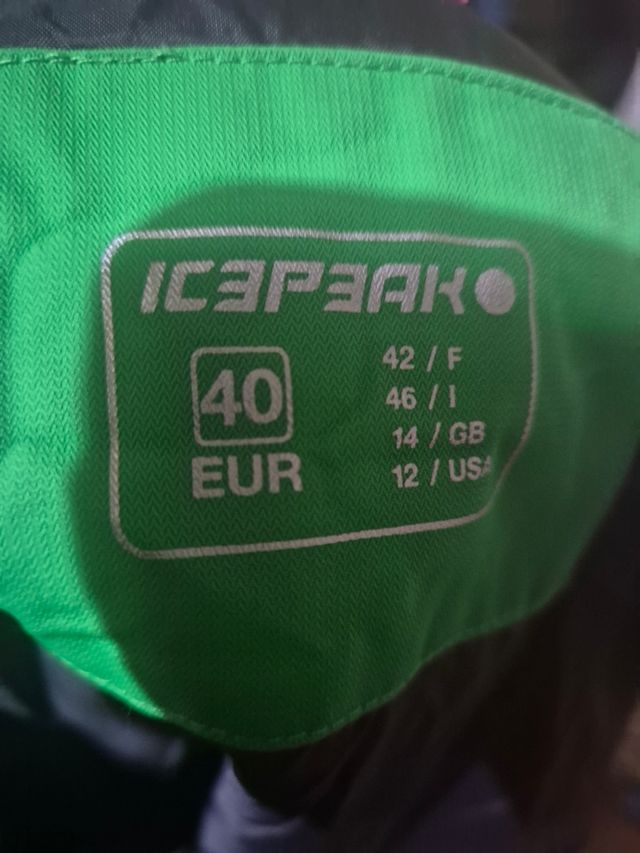 Chaqueta y pantalon esqui Icepeak