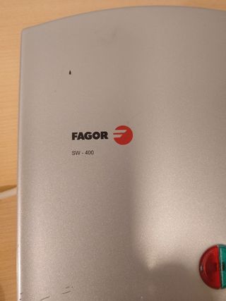 Sandwichera Fagor para 4