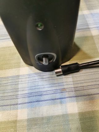 Antena autoamplificada