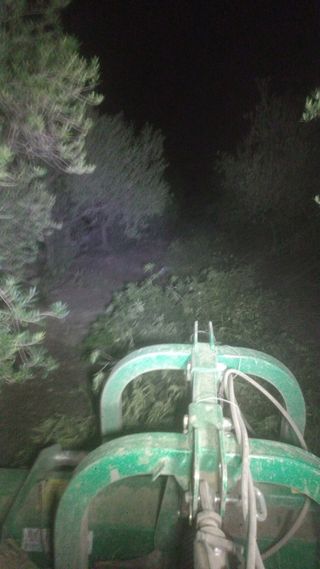 Trabajos con tractor 693 872 297