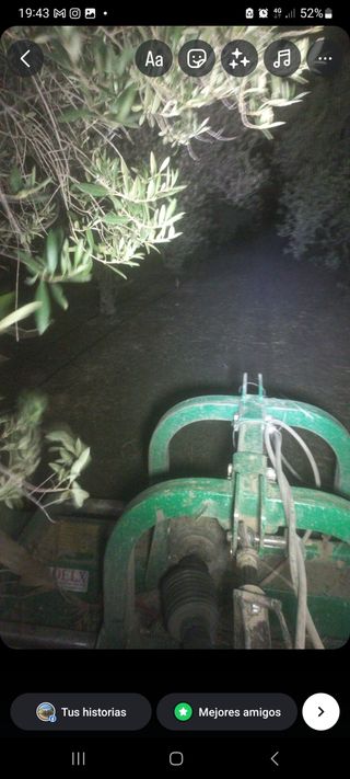 Trabajos con tractor 693 872 297