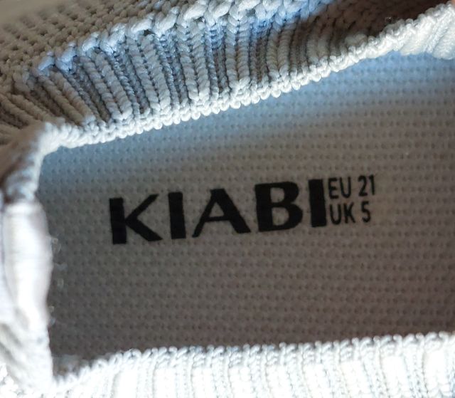 Sapatilhas Cinzentas Kiabi 21