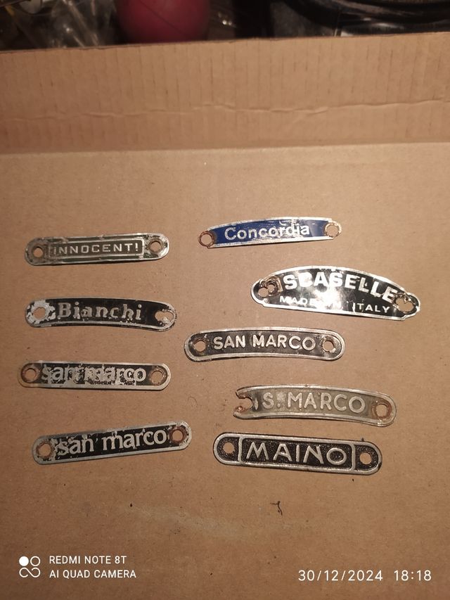 Targhette retro sella vintage ..