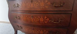 Muebles cómoda antigua