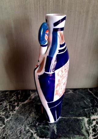 Figura-botella de Sargdadelos. San Rosendo