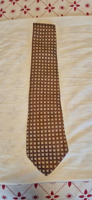 Corbata Loewe
