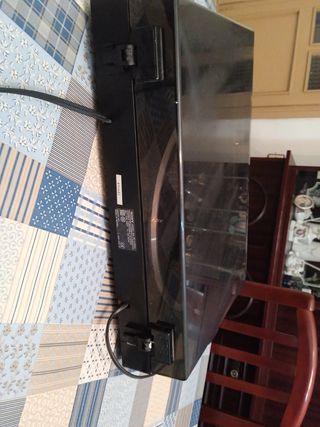 Tocadiscos Sony lx 150 h, giradiscos